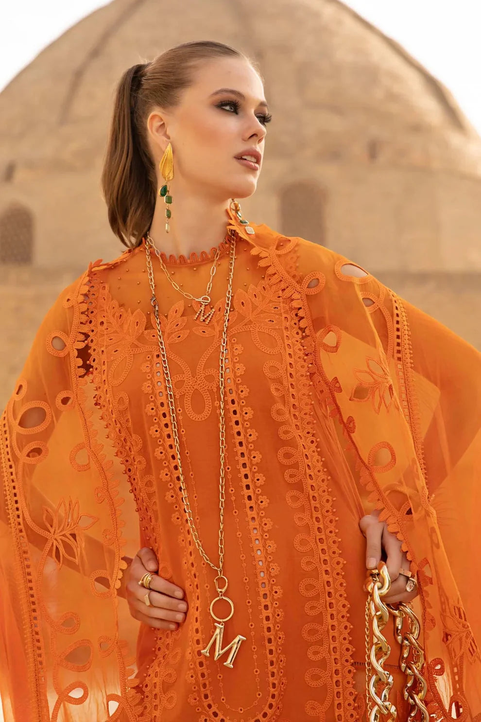 MARIA B - 3PC LAWN EMBROIDRED SHIRT WITH ORGANZA EMBROIDERED CUTT WORK DUPATTA-TANA-5243