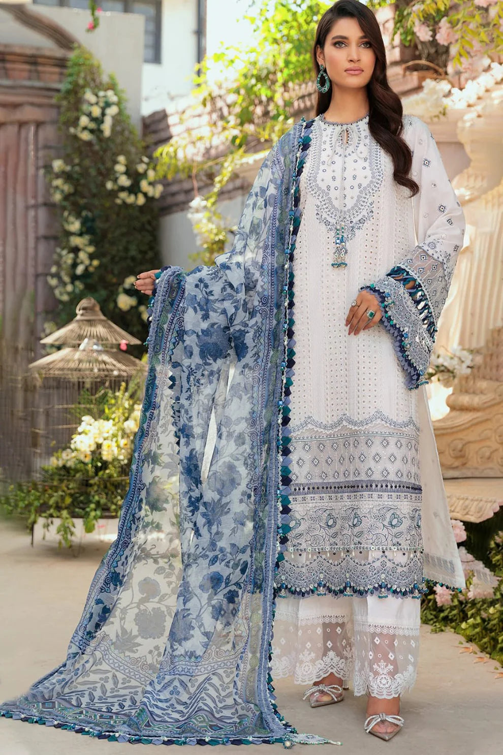 MARIA B - 3PC CHIKENKARI DHANAK EMBROIDERED WITH WOOL PRINT SHAWL-TANA-1642