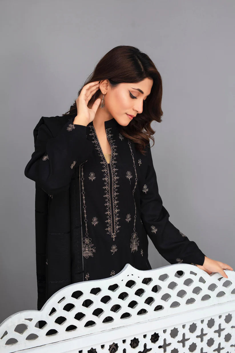 TANA BANA-3PC Dhanak Embroidered Shirt with Velvet Dhanak Shawl and Trouser -TBF-012