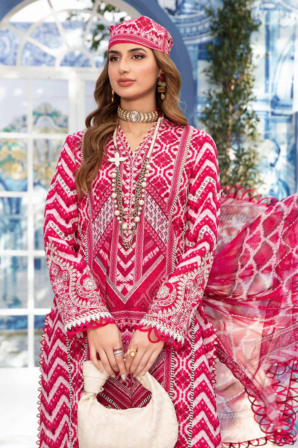 MARIA.B- LAWN 3PC PRINT WITH DIAMOND PRINT DUPATTA AND PRINT-TANA-4014