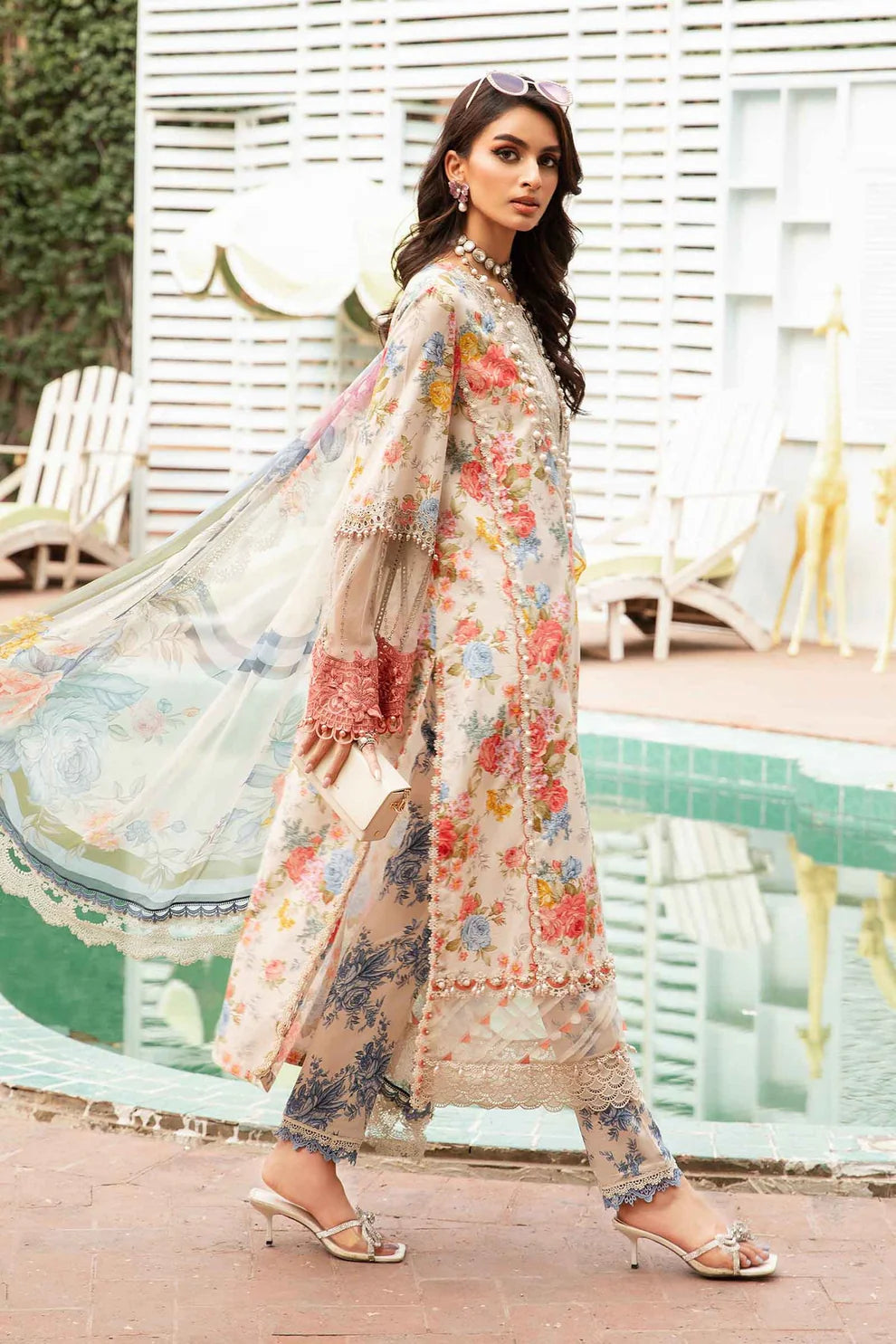 MARIA.B- LAWN 3PC PRINT WITH DIAMOND PRINT DUPATTA AND PRINT TROUSER-TANA-4015