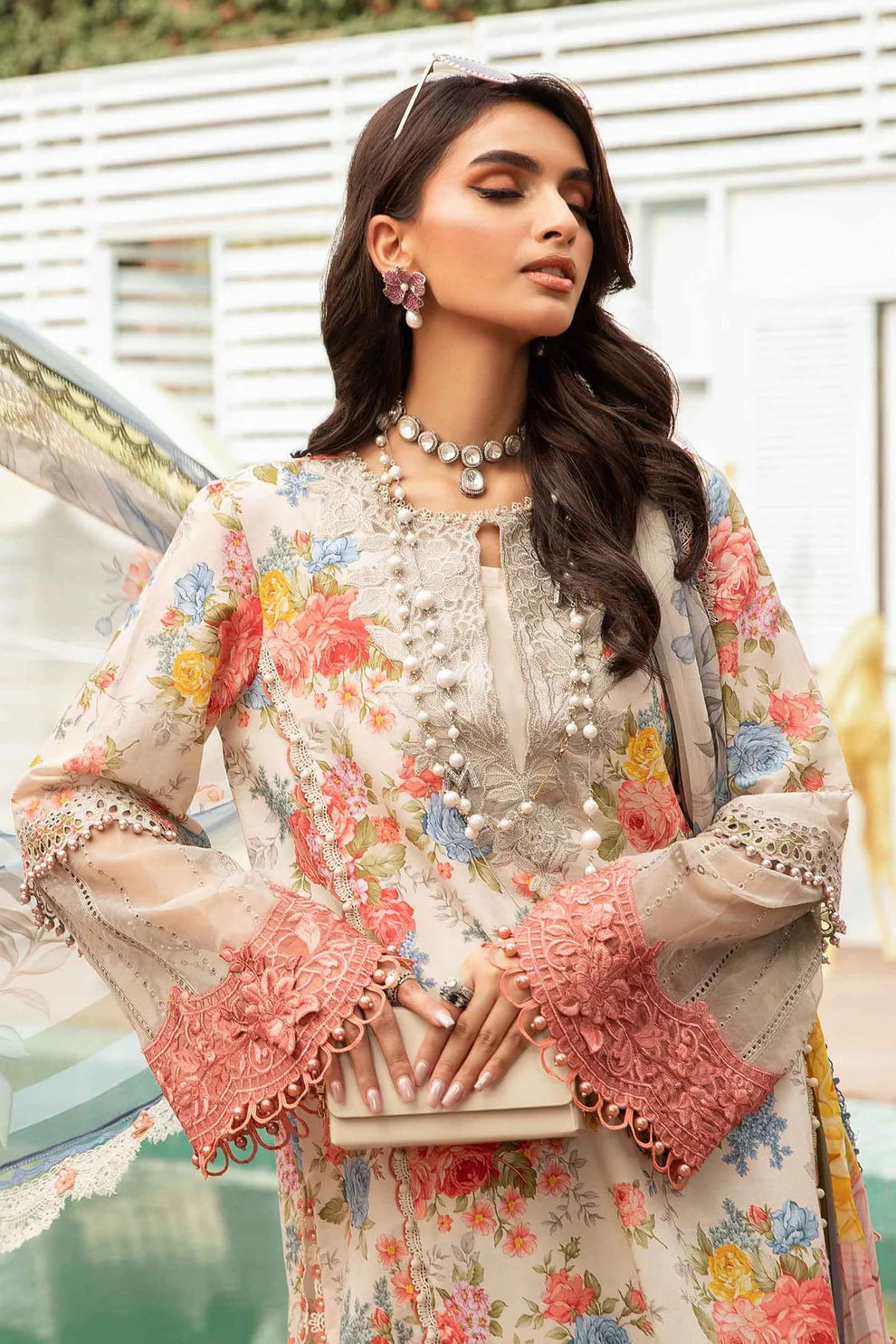 MARIA.B- LAWN 3PC PRINT WITH DIAMOND PRINT DUPATTA AND PRINT TROUSER-TANA-4015