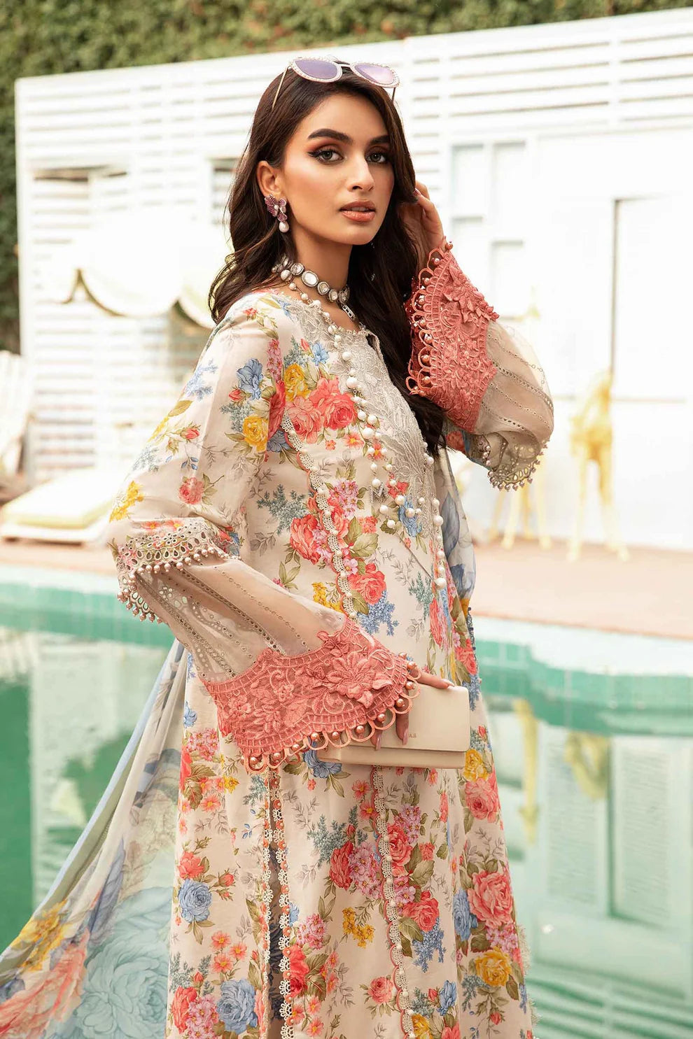 MARIA.B- LAWN 3PC PRINT WITH DIAMOND PRINT DUPATTA AND PRINT TROUSER-TANA-4015