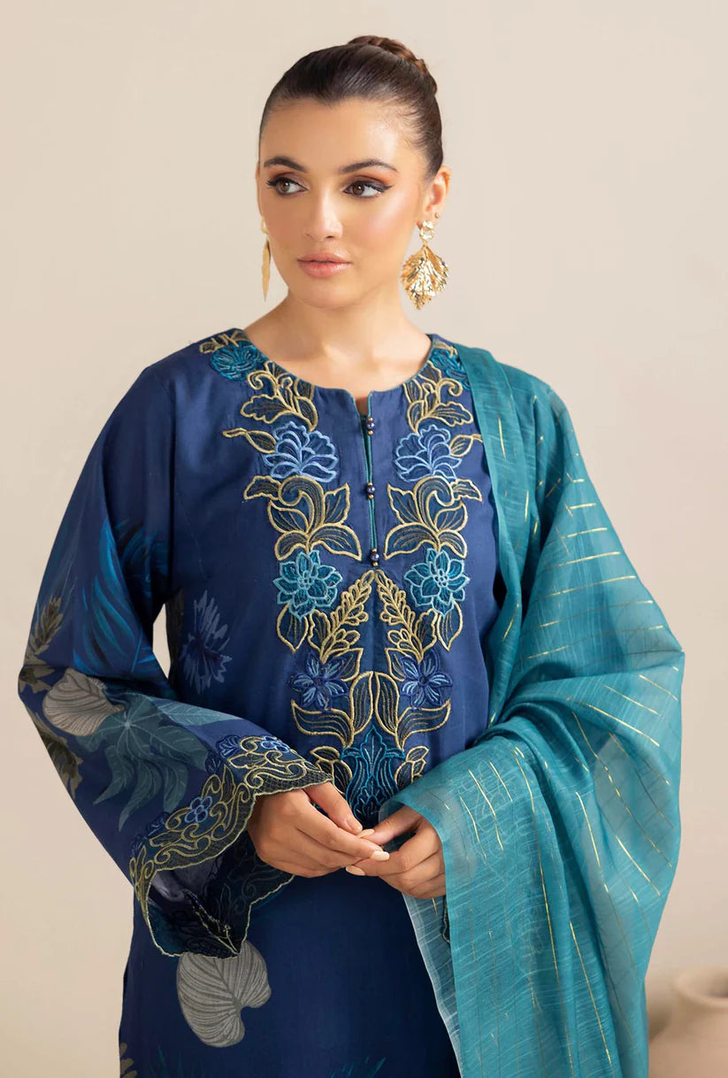 ADAN LIBAAS-3PC KARANDI PRINTED EMBROIDERED SHIRT WITH KARANDI PRINTED SHAWL AND KARANDI PRINTED TROUSER-1770