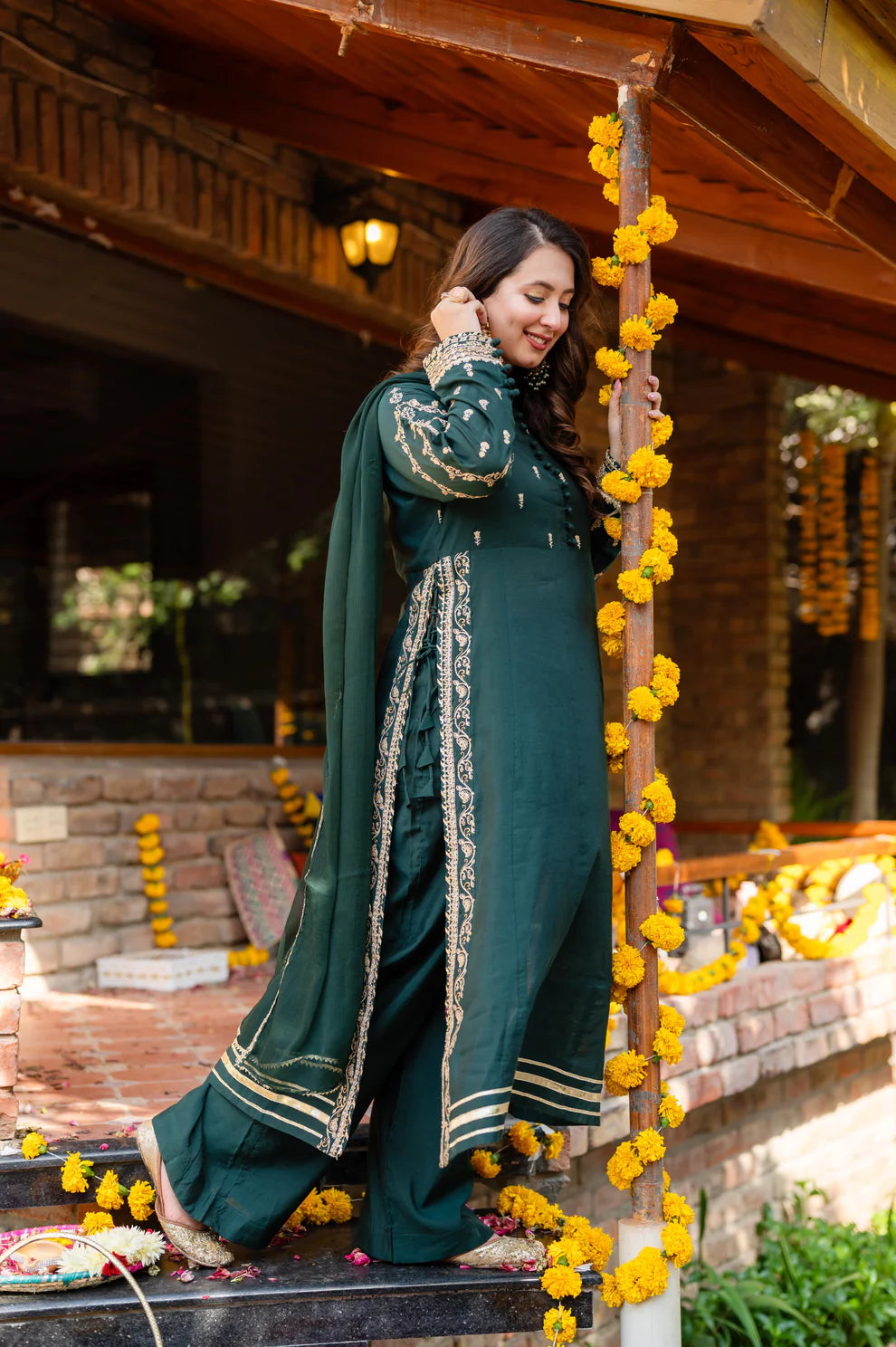 FOR 14TH AGUST-OMAL BY KOMAL- LAWN 3PC EMBROIDERED SHIRT WITH BAMBER CHIFFON EMBROIDERED DUPATTA WITH TROUSER-TANA-4090