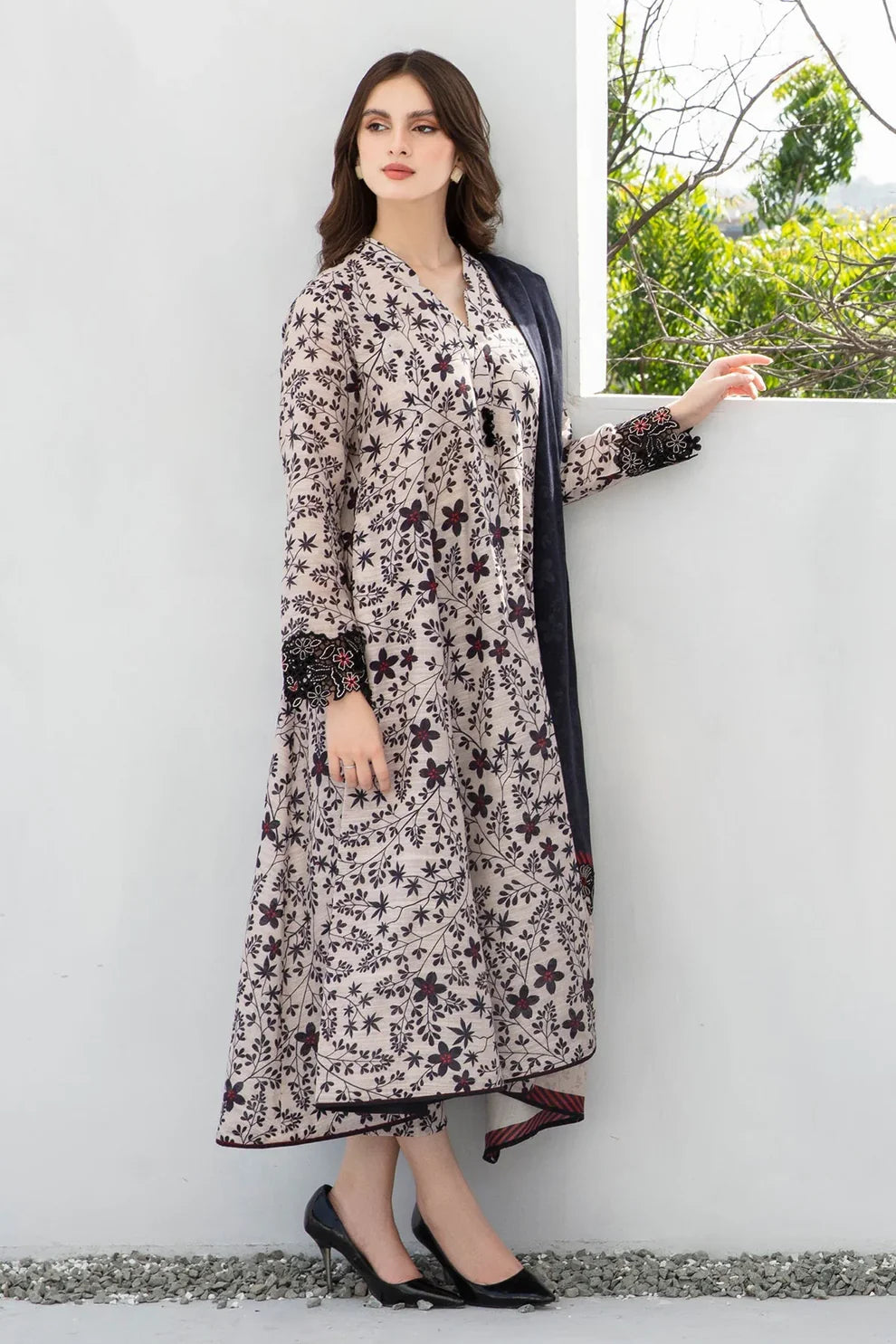 BAROQUE - 3PC KARANDI PRINTED SHIRT WITH KARANDI PRINTED DUAPTTA AND TROUSER-TANA-1590