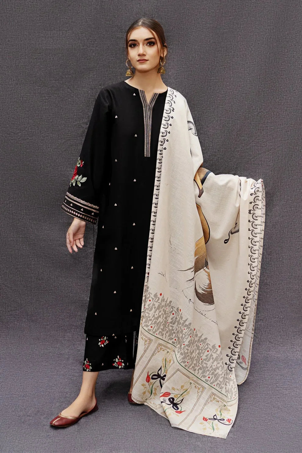 URGE - 3PC LAWN EMBROIDERED SHIRT WITH COTTON PRINT DUPATTA AND TROUSER-TANA-5291