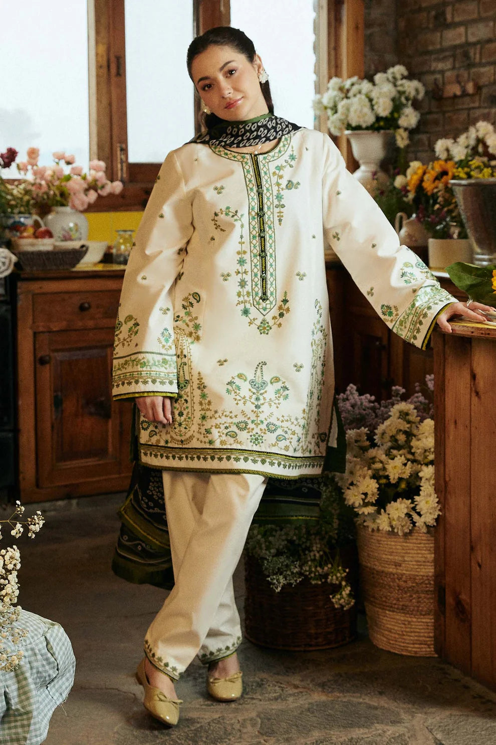 ZAHRA SHAHJAHAN- 3PC LAWN EMBROIDERED SHIRT WITH DIAMOND PRINT DUPATTA -TANA-5254