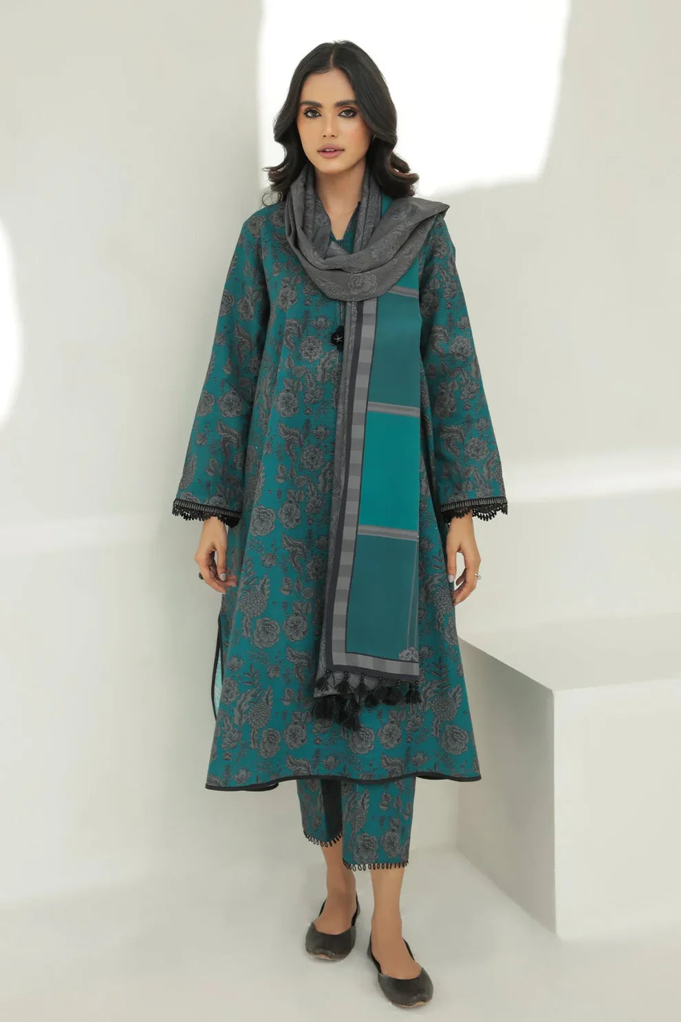 BAROQUE - 3PC KARANDI PRINTED SHIRT WITH KARANDI PRINTED DUAPTTA AND TROUSER-TANA-1671