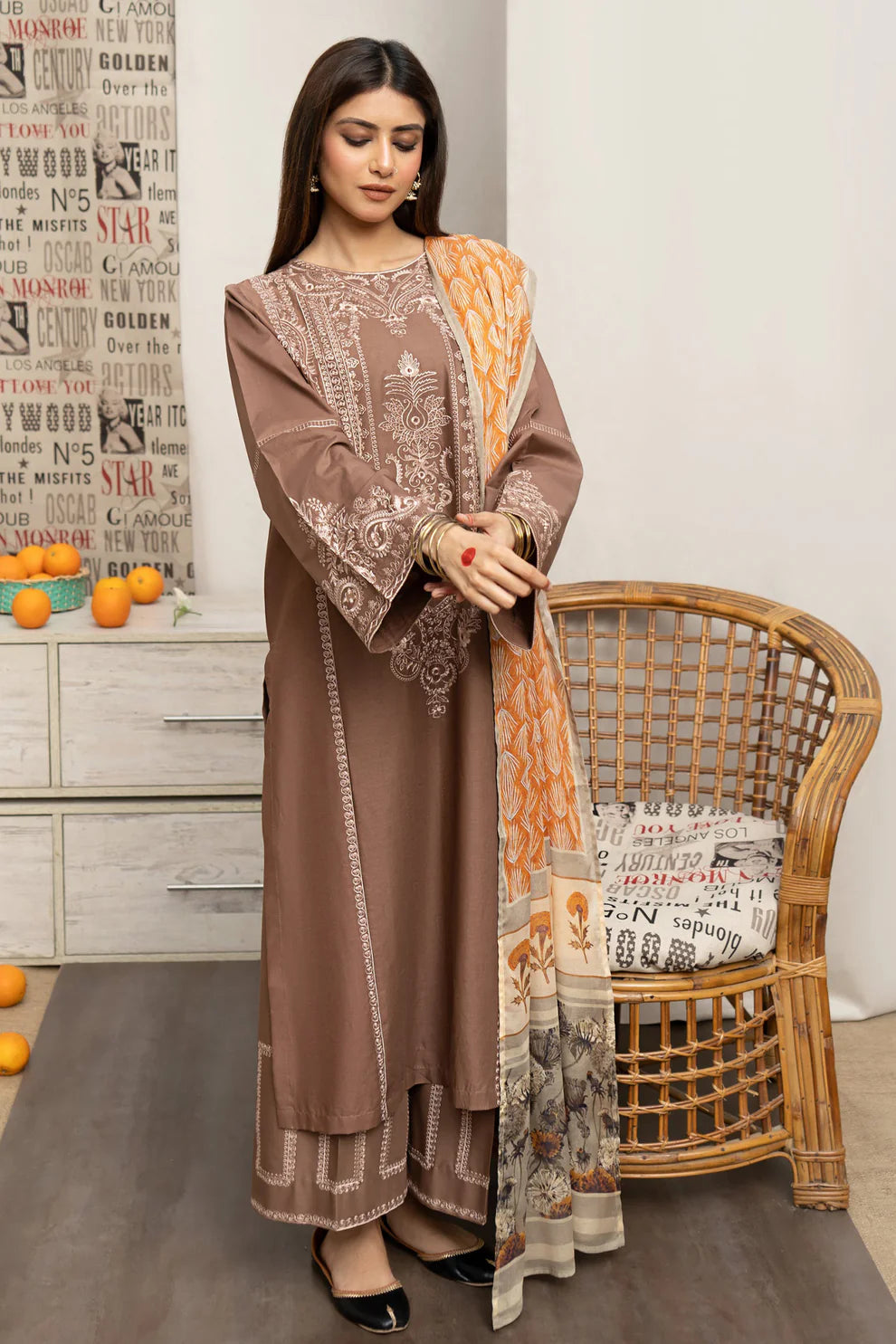 URGE - 3PC LAWN EMBROIDERED SHIRT WITH DIAMOND PRINTED DUPATTA AND EMB TROUSER -TANA-2009