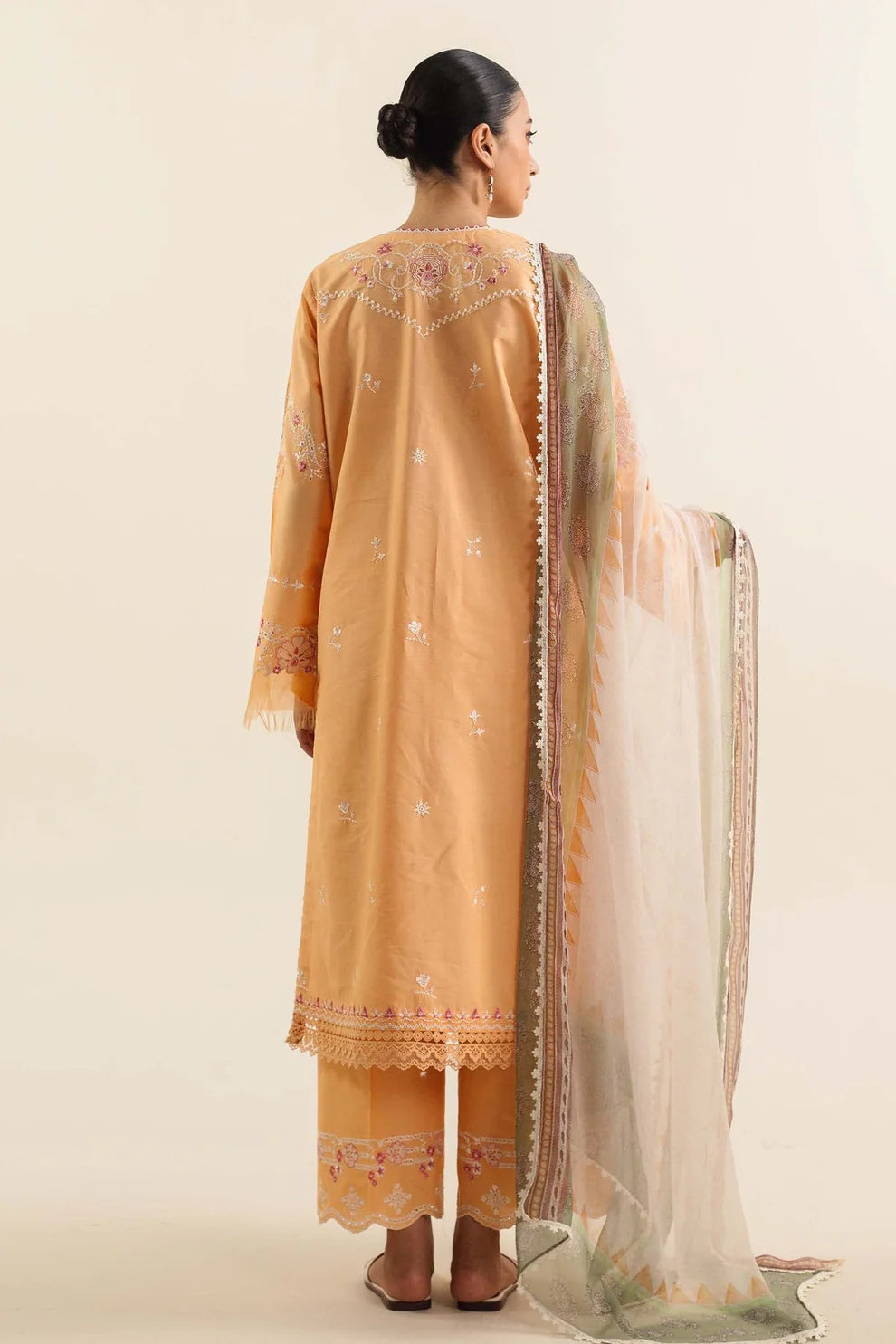 ZAHRA SHAHJAHAN- 3PC LAWN EMBROIDERED SHIRT WITH DIAMOND PRINT DUPATTA -TANA-