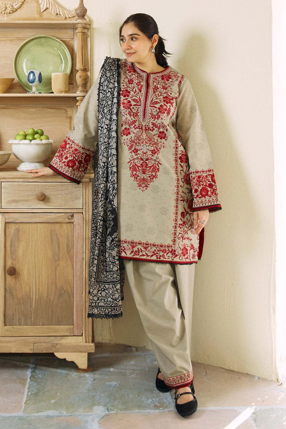 ZAHRA SHAHJAHAN- 3PC LAWN EMBROIDERED SHIRT WITH DIAMOND PRINT DUPATTA-TANA-5242