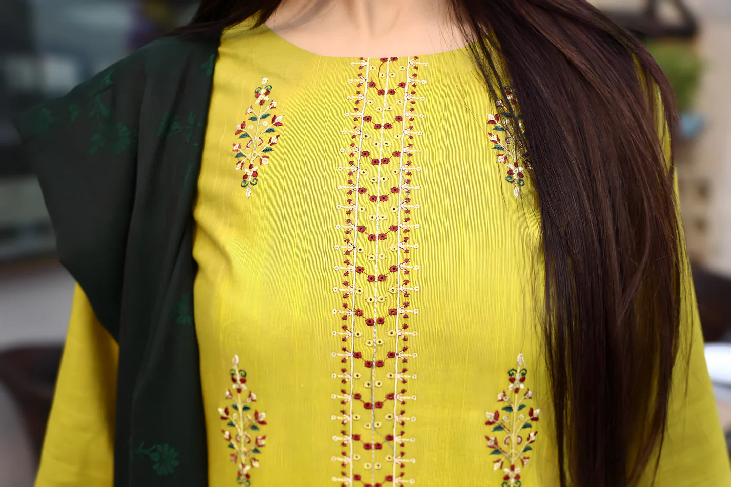 TANA BANA -3PC KHADDAR CUTWORK EMBROIDERED SHIRT WITH KASHMIRI JACQUARD WOOL SHAWL-TBF- 1819-M