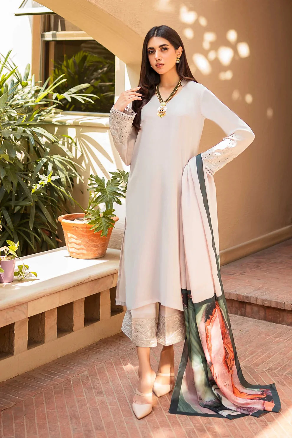 NATASHA KAMAL -3PC DHANAK EMBROIDERED WITH PURE SILK PTINT DUPATTA-TANA-1670