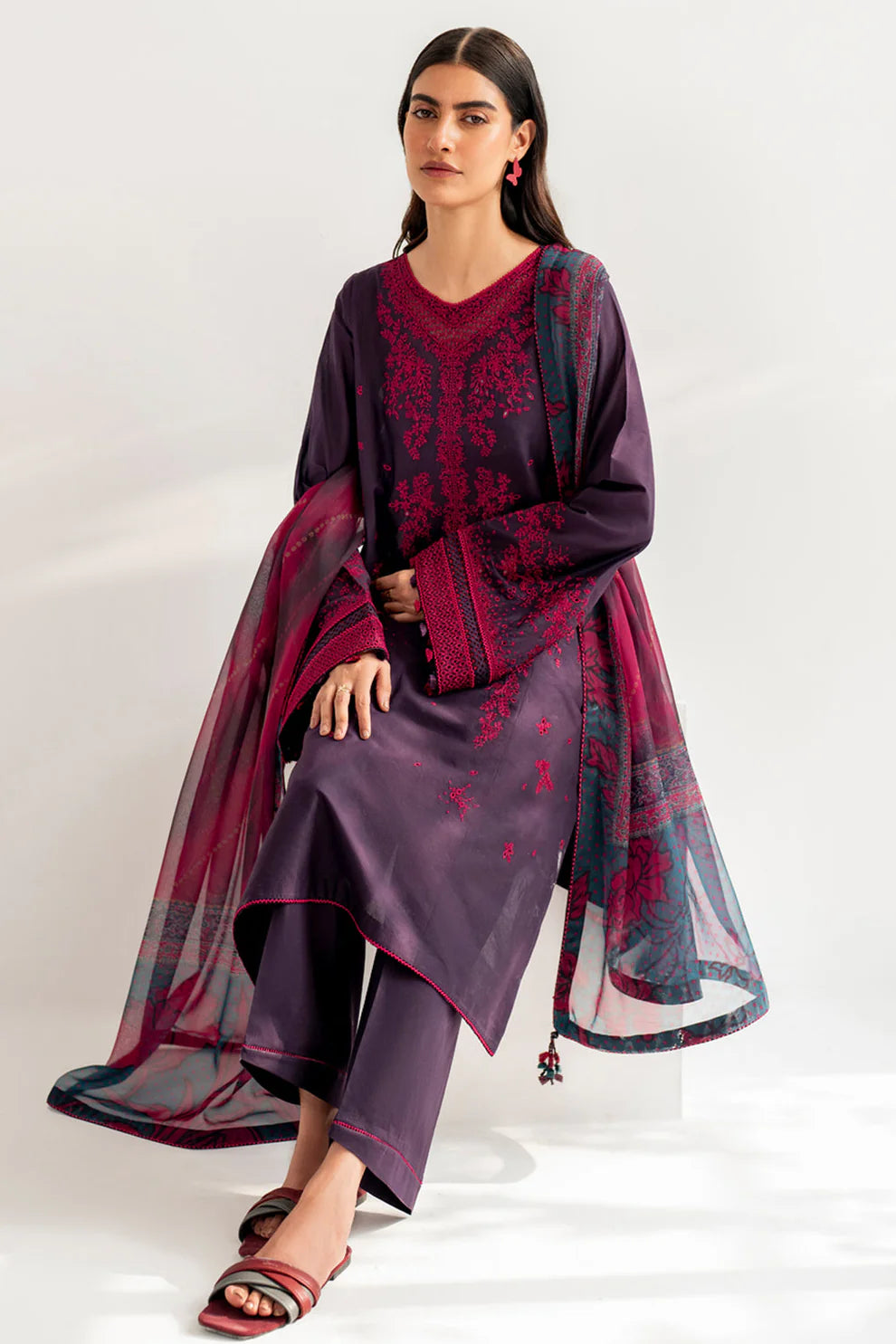 JAZMIN-3PC LAWN EMBROIDERED SHIRT WITH ORGANZA PRINT DUPATTA & TROUSER-TANA-5201