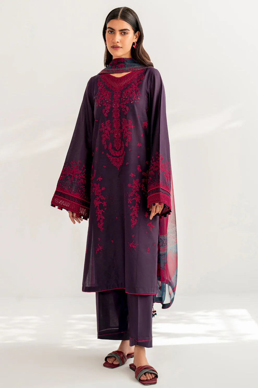 JAZMIN-3PC LAWN EMBROIDERED SHIRT WITH ORGANZA PRINT DUPATTA & TROUSER-TANA-5201