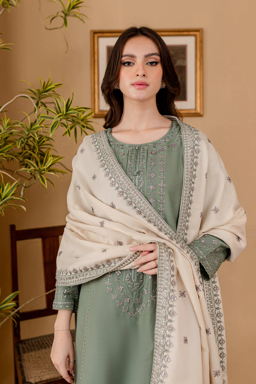 JAZMIN - 3PC LAWN EMBROIDERED SHIRT WITH LAWN EMBROIDERED DUPATTA AND LAWN TROUSER- TANA-5252