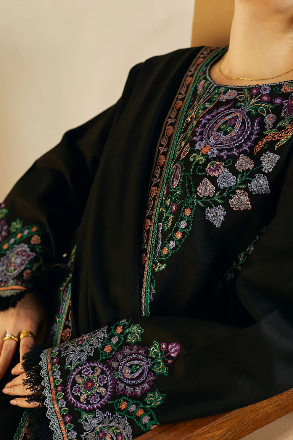 ZARA SHAH JAHAN- 3PC DHANAK EMBROIDERED SHIRT DHANAK EMBROIDERED SHAWL AND TROUSER-TANA-1540-BLACK