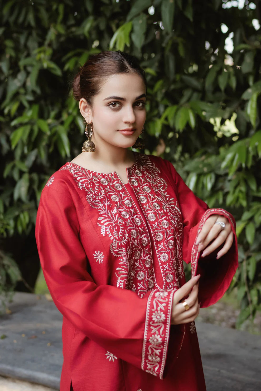 URGE-2PC DHANAK EMBROIDRED SHIRT WITH AND EMBROIDRED TROUSER-TANA-1748